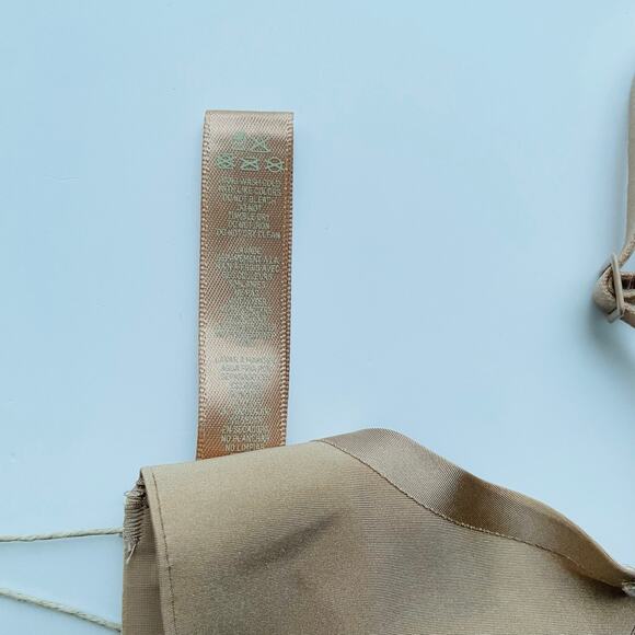 Skims Ultimate Push Up Plunge Bra Clay Size 34C - Picture 7 of 8